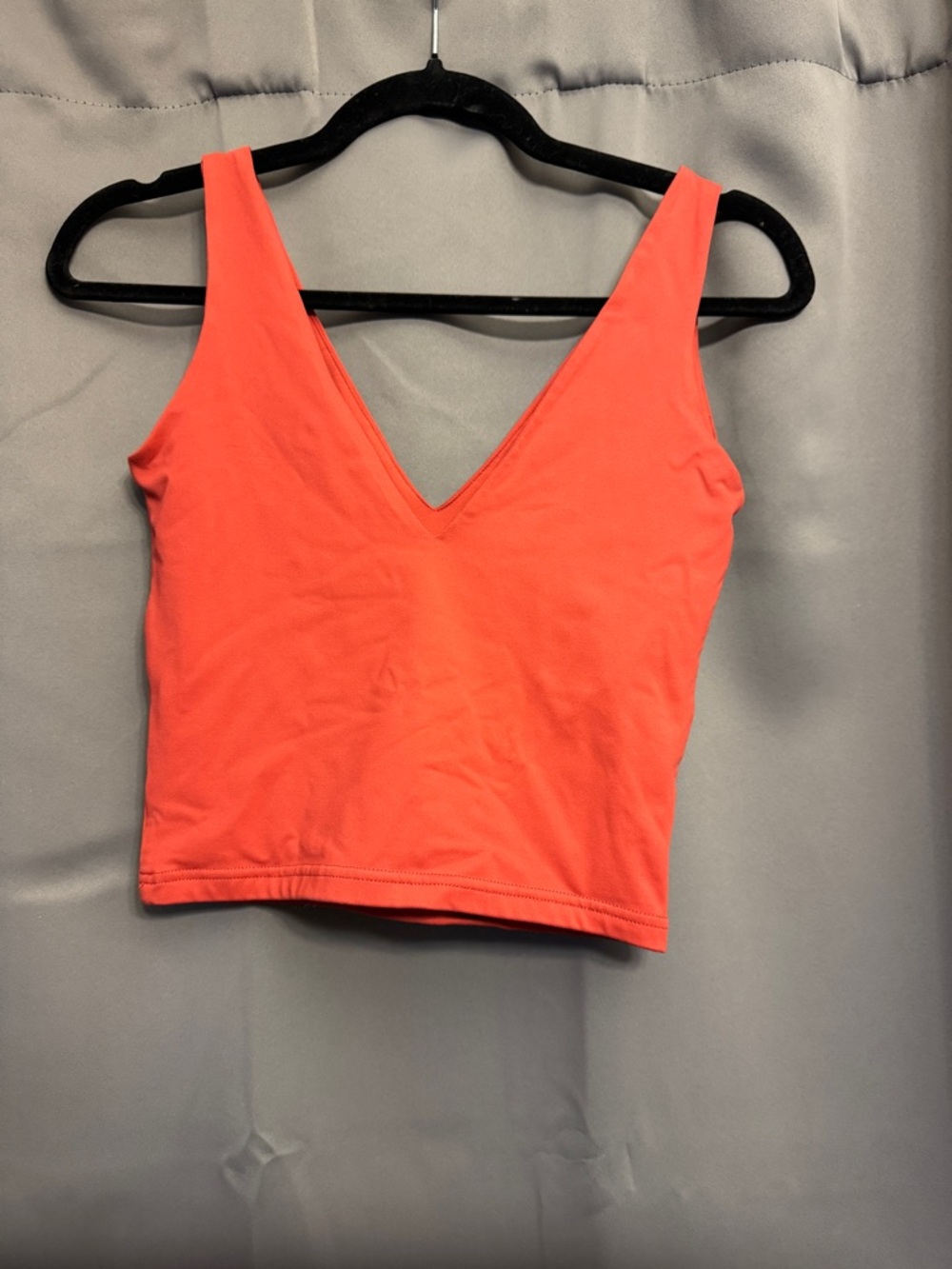 ReoRia Coral V-Neck Sleeveless Crop Top